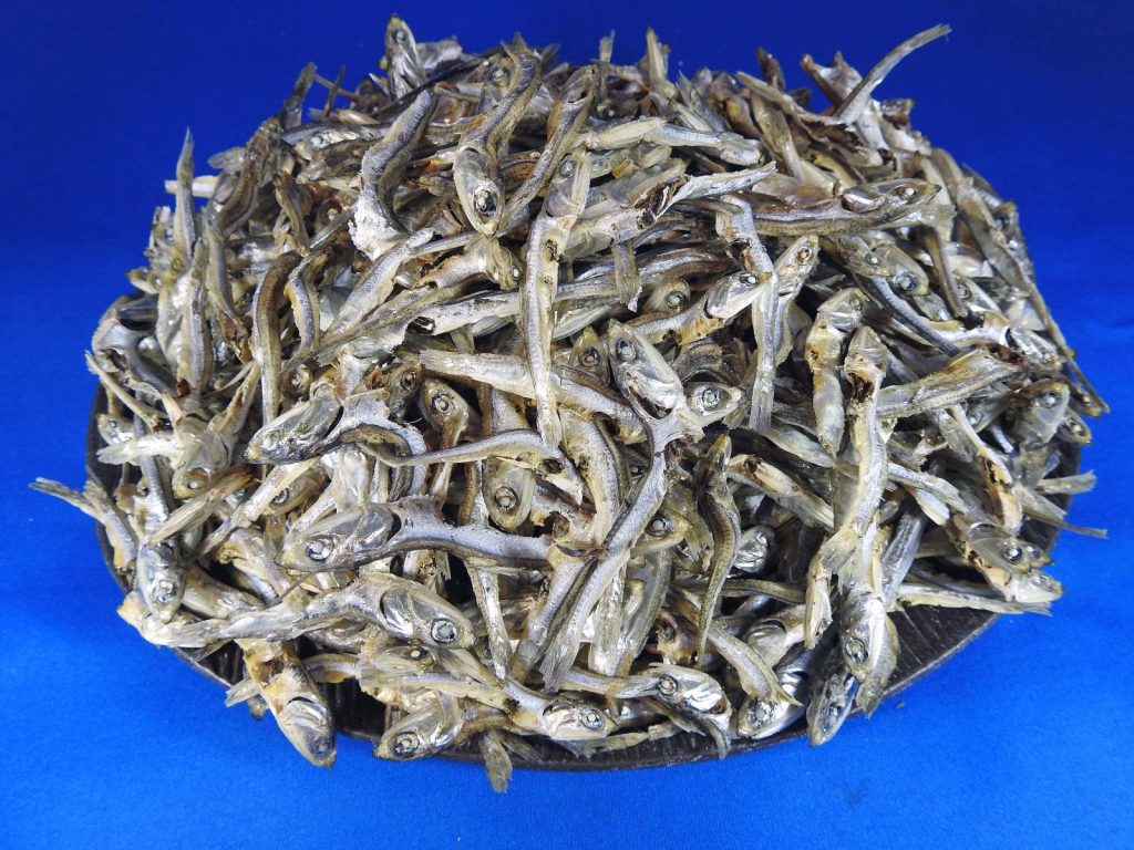 無塩の煮干しいわし(大分産)